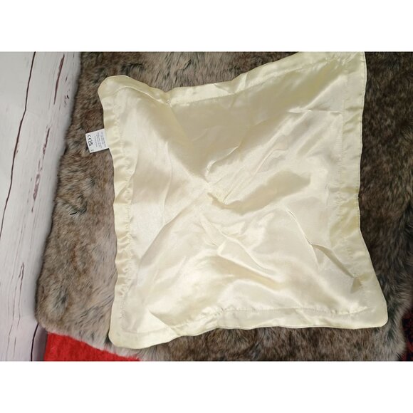 Mary Meyer Lamb Soft Baby Security Blanket With Satin Trim plush stuffed toy‎ - Picture 2 of 8